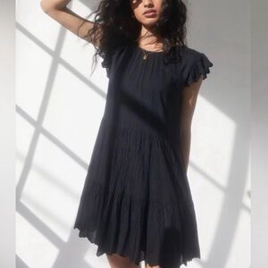 Wilfred Black Tiered Short Sleeve Babydoll Dress - Size M